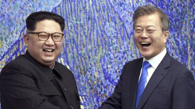 Kim-Jong-Un and Moon-jae