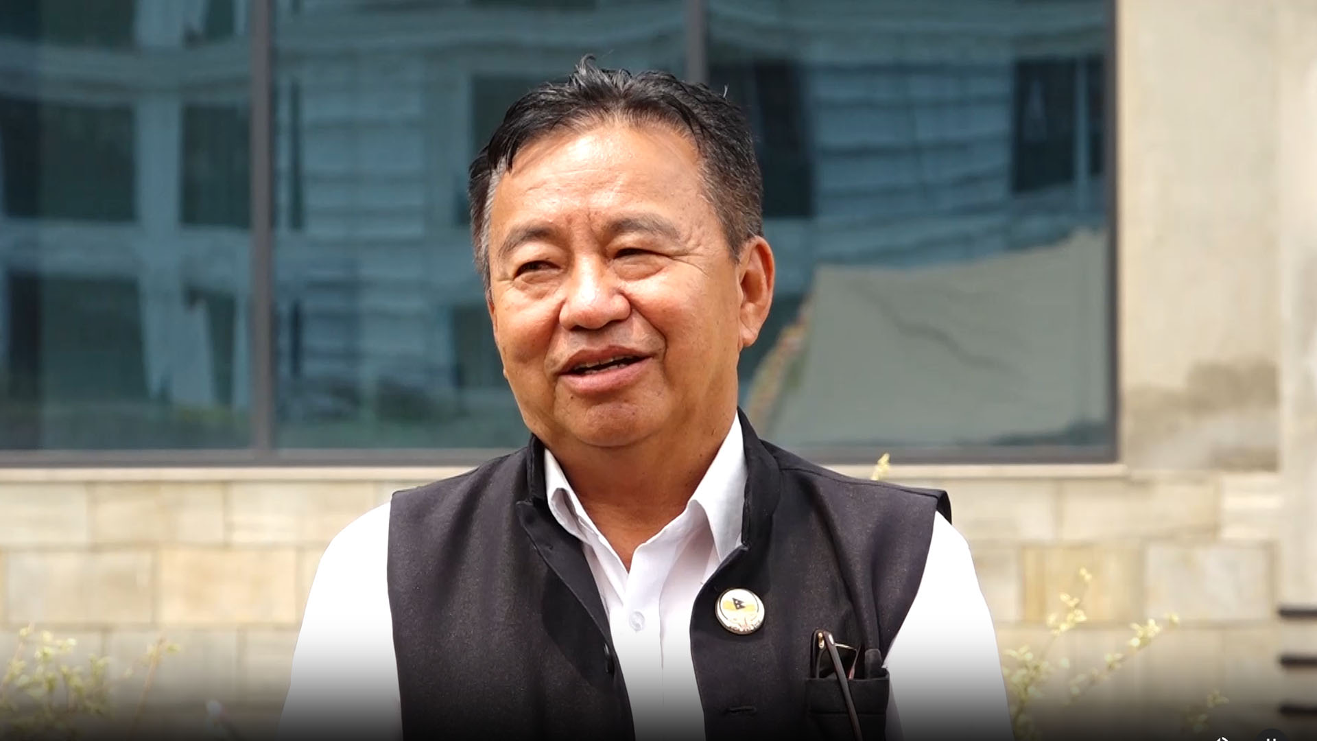 सरकार विधि र लोकतान्त्रिक मूल्य विपरित चल्योः एमाले सांसद राई